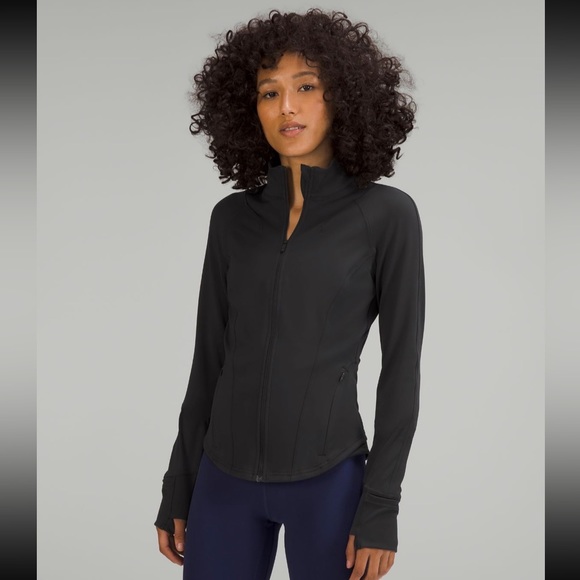 lululemon athletica Tops - Lululemon Athletica InStill Jacket in Black